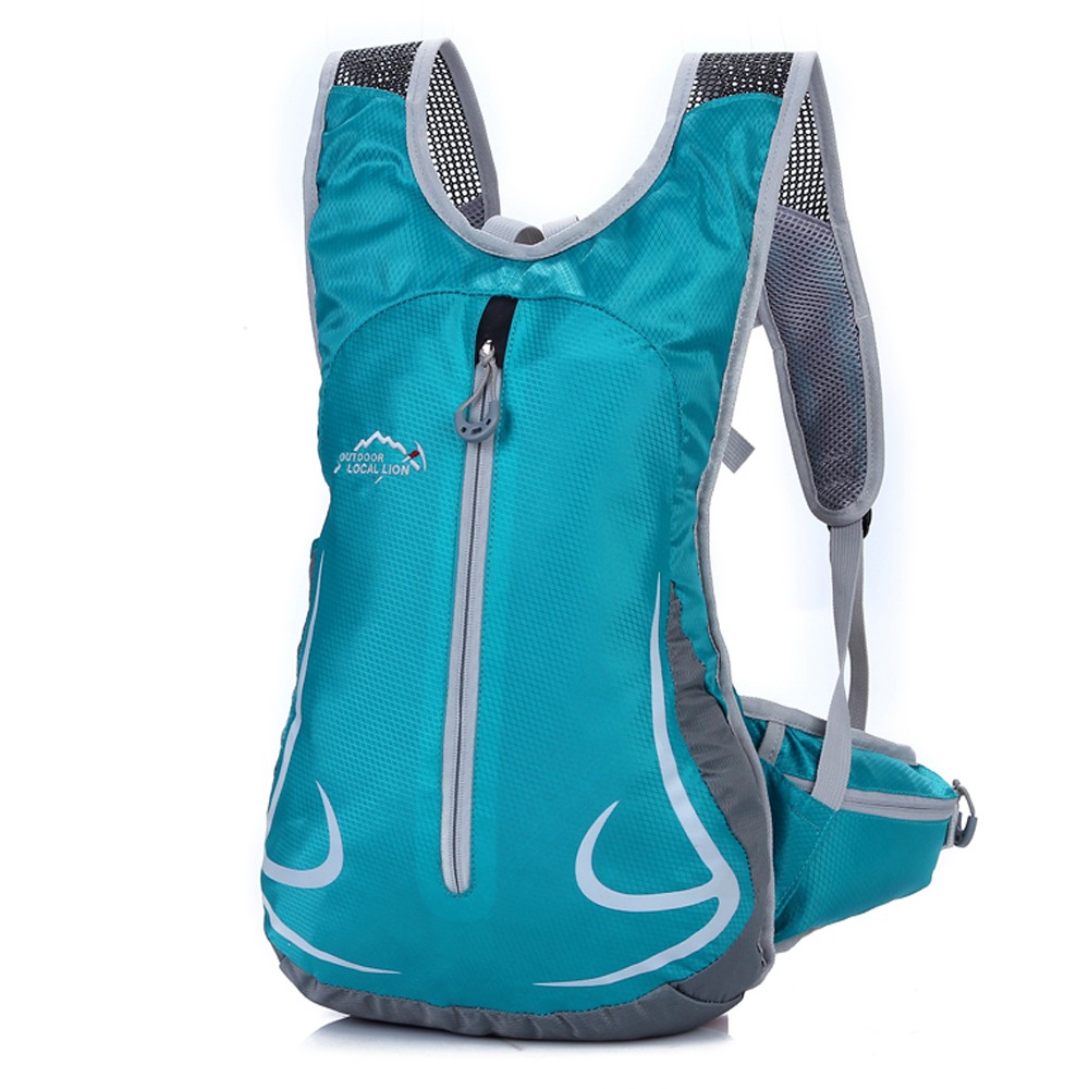 Outdoor local lion outlet hydration backpack