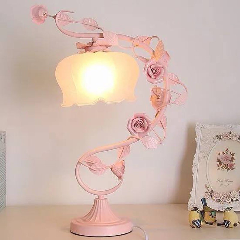 Pink rose hot sale gold lamp