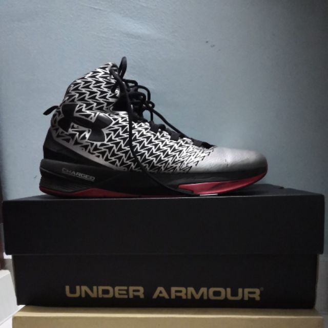 Under armour men's ua clutchfit drive 3 basketball clearance shoes