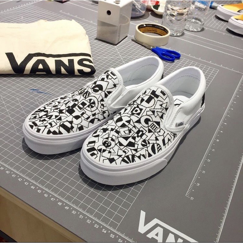 Custom hotsell vans white