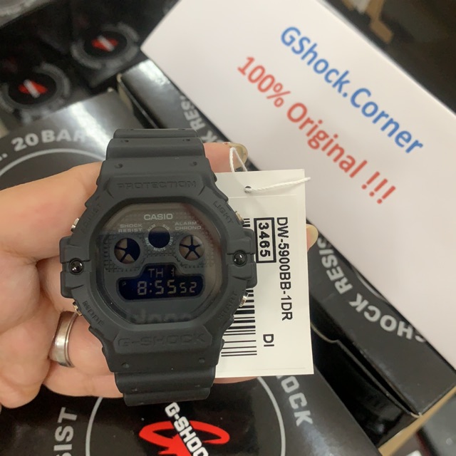 Casio dw5900bb hot sale