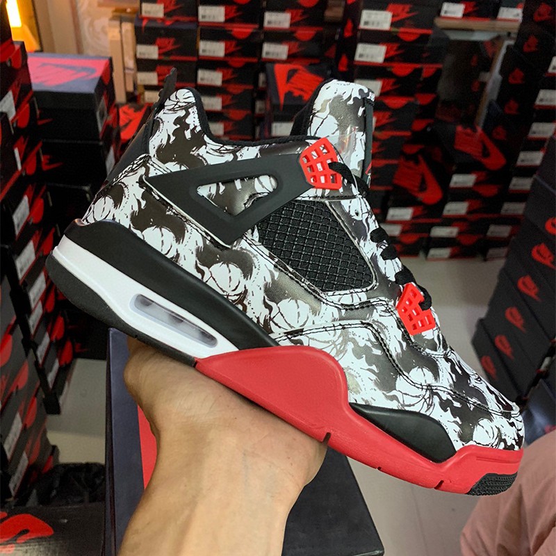 Jordan 4 hotsell tattoo black