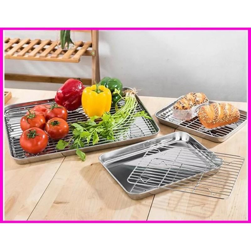 Oven tray outlet rack