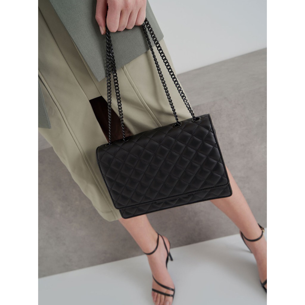 Black Chain Strap Shoulder Bag