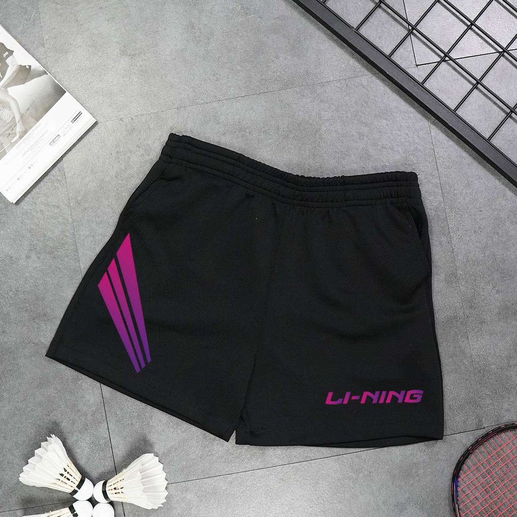 Lining on sale badminton shorts