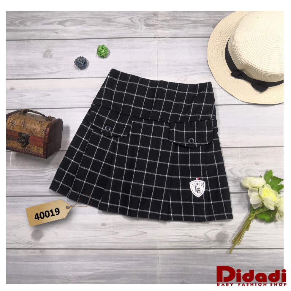 Black skirt age on sale 7