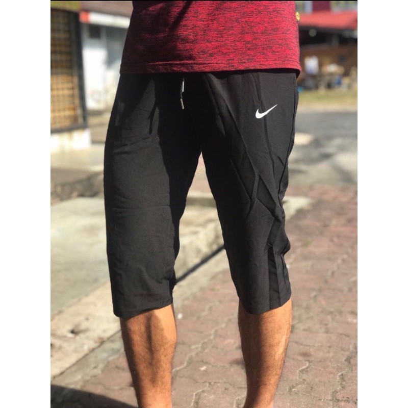 3 quarter best sale nike pants