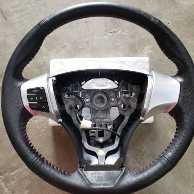 Axia steering wheel deals size