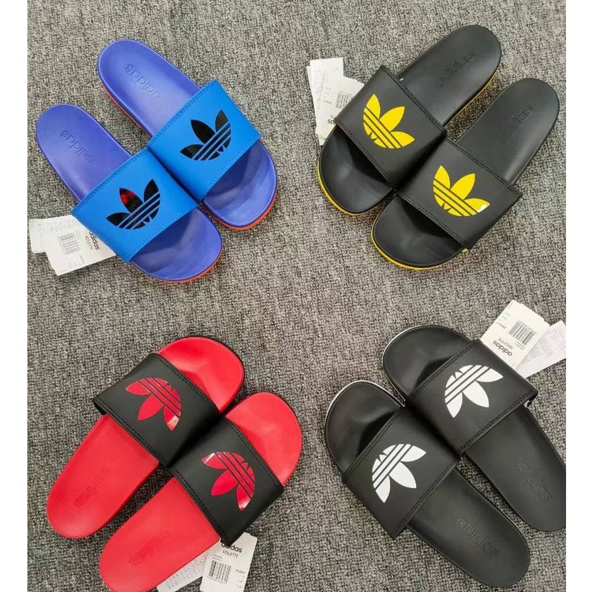 Adilette promo store