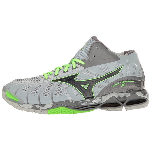 Mizuno wave deals tornado 4 white