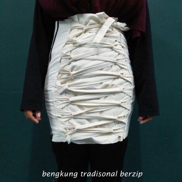 BENGKUNG TRADISIONAL BERZIP SM DAN LXLXXL