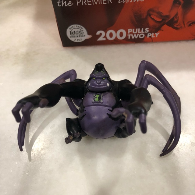 Ben 10 Ultimate Spidermonkey Toy