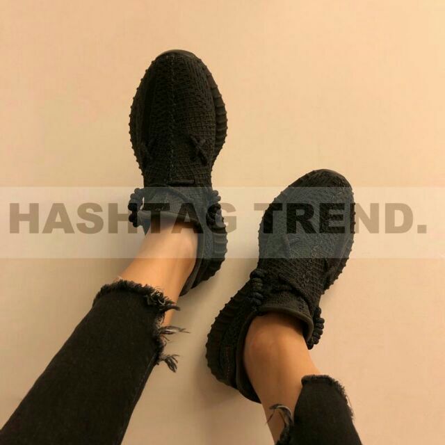 Yeezy black non reflective on feet sales