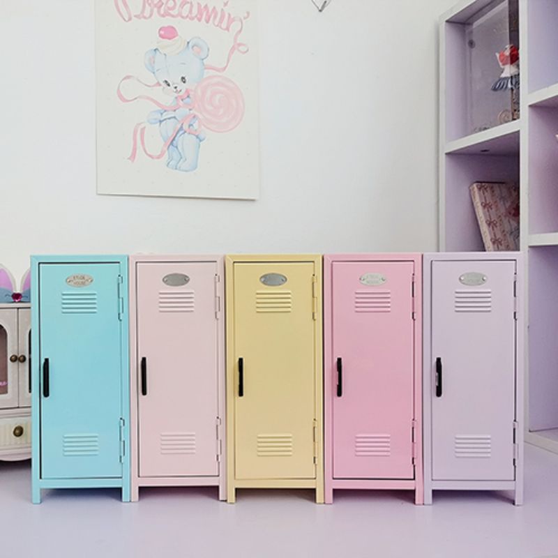 Small locker deals cabinet