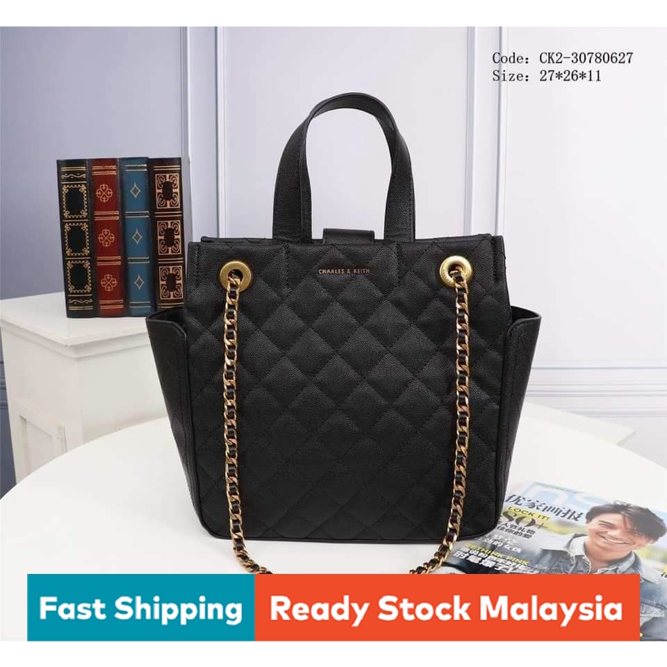 Charles & keith best sale chain detail quilted tote