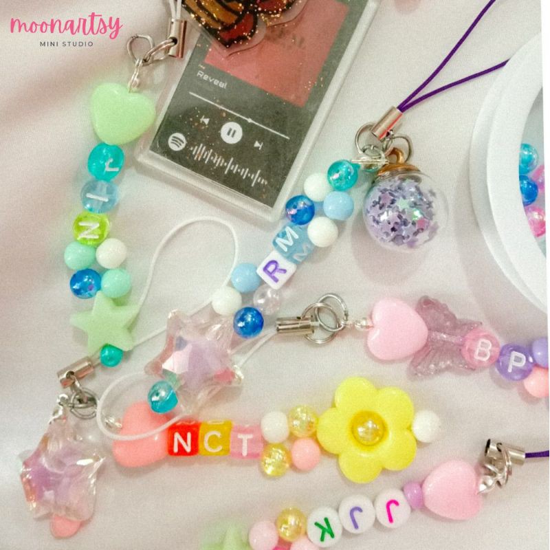 Kpop 2025 keychains diy