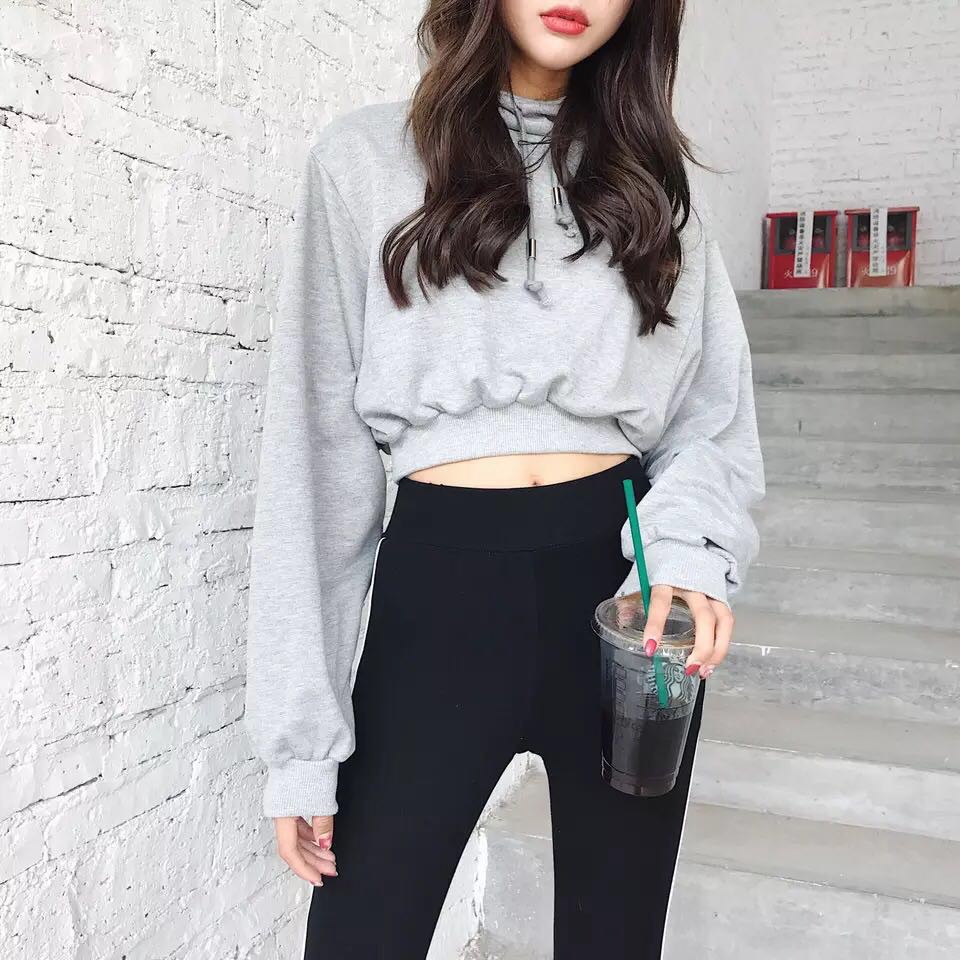 Oversize Cropped Zip Up Hoodie  Fashion korean, Crop top fashion, Clothes