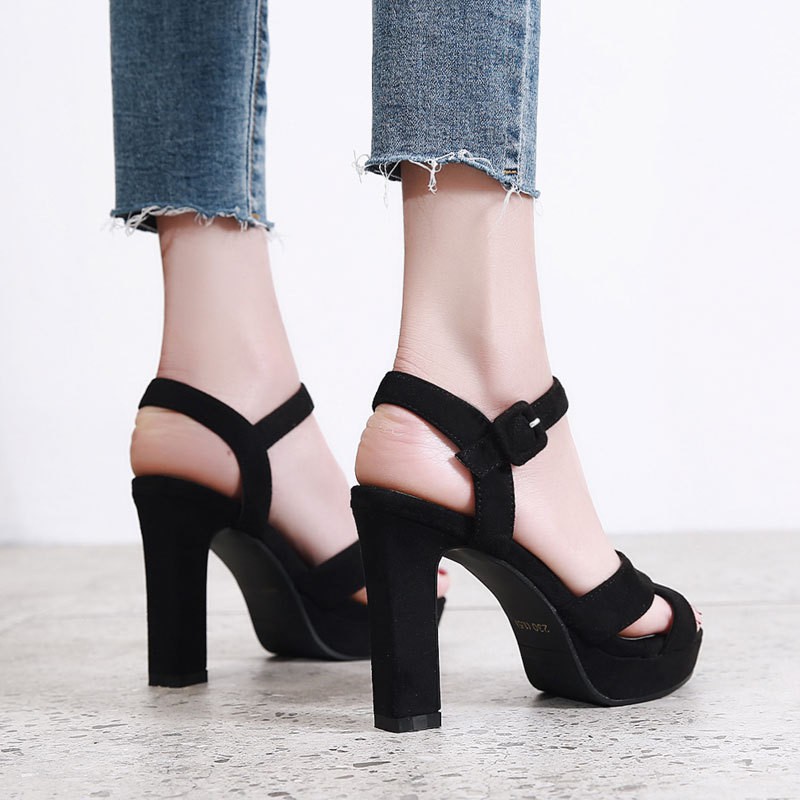 High flat outlet heel sandals