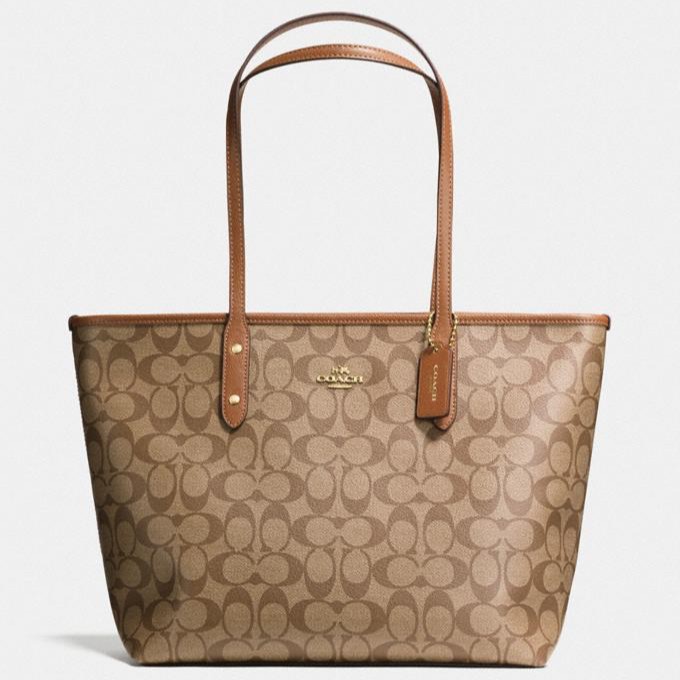 Coach city zip hotsell tote in signature canvas