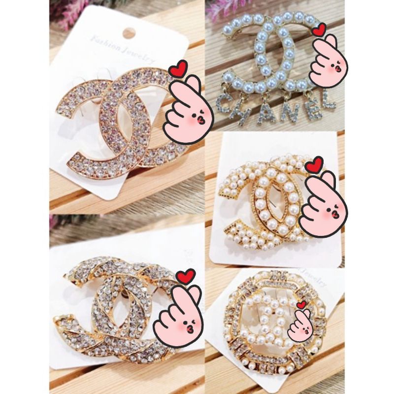 Chanel store brooch wholesale