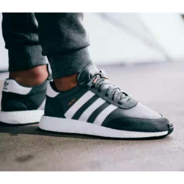 Iniki boost cheap on feet