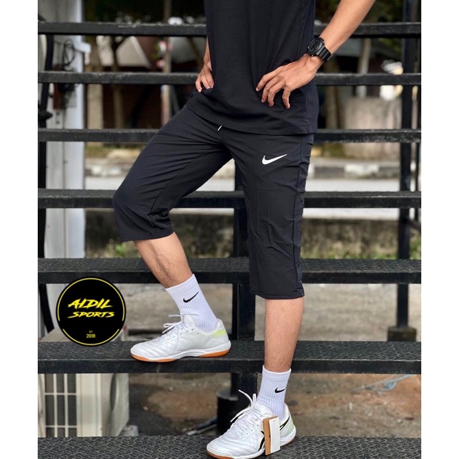 Nike hot sale quarter pants