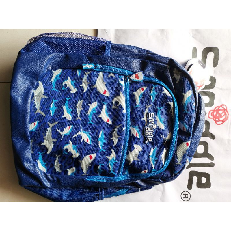 Smiggle discount shark bag