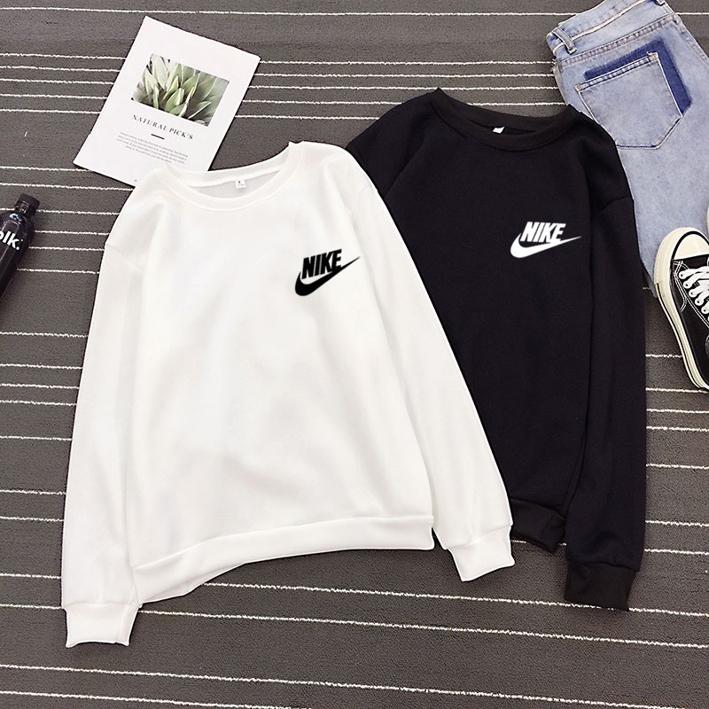 Nike couple t outlet shirts