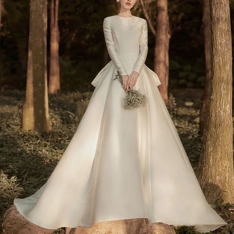 Gaun satin outlet bridal