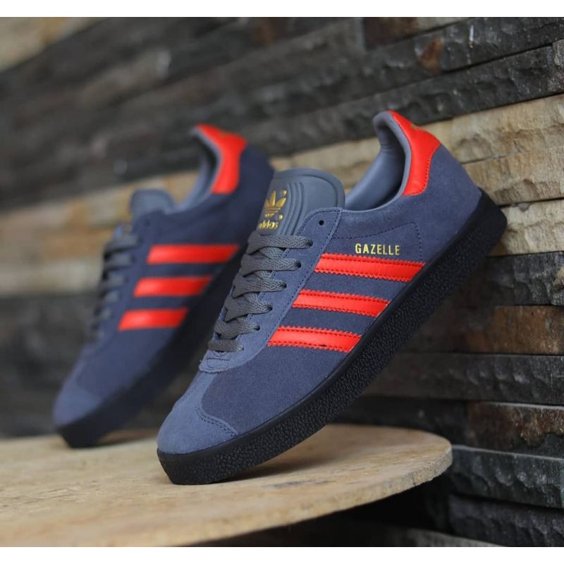 Adidas gazelle grey cheap and red