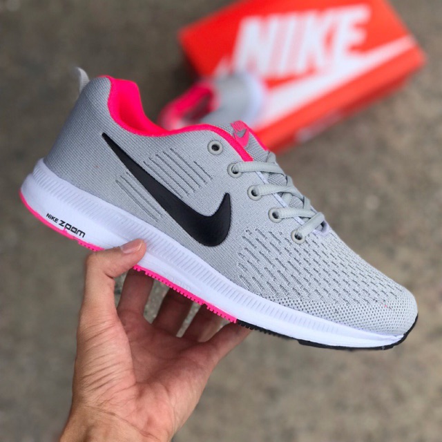 Nike zoom store gray and pink