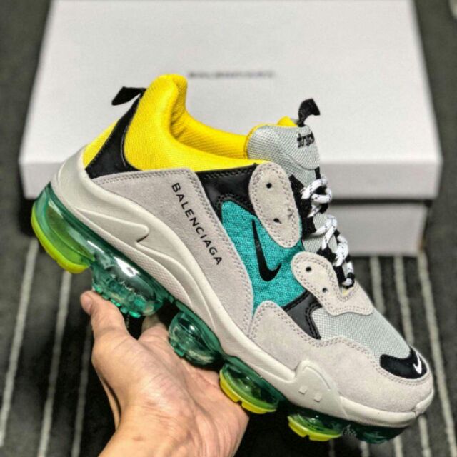 Vapormax balenciaga store