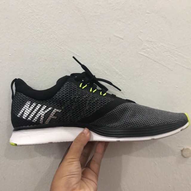 Nike zoom outlet strike 1