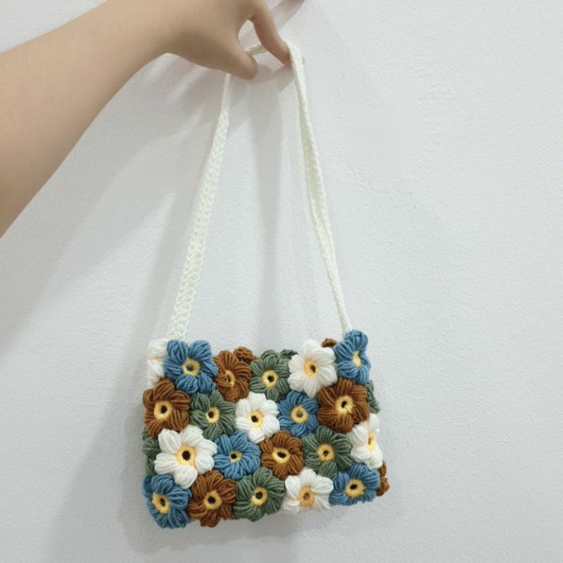 Crochet flower online purse