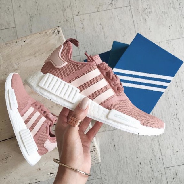 Nmd r1 clearance womens salmon pink