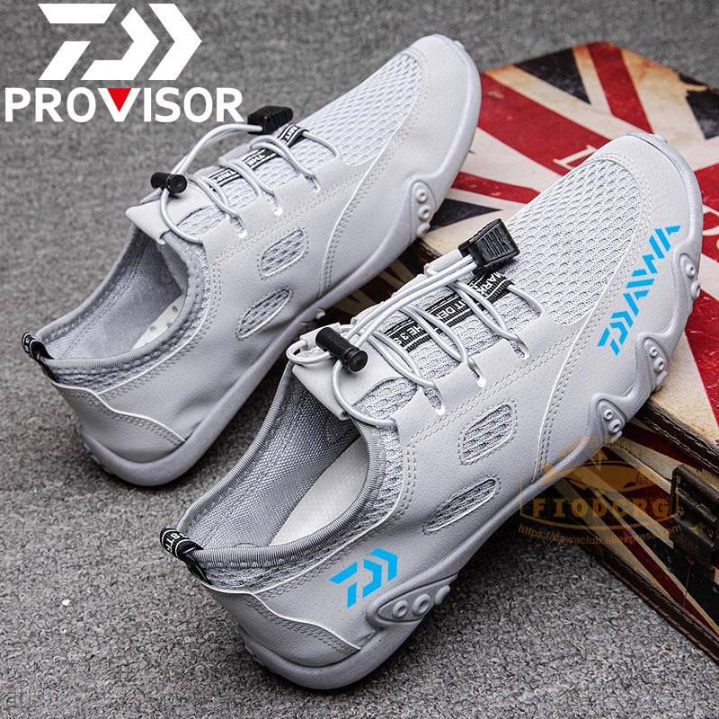 Daiwa Unisex Large Size Men Fishing Shoes Summer Mesh Men Breathable Hollow  Outdoor Leisure Wading Hiking Outdoor Beach Shoes