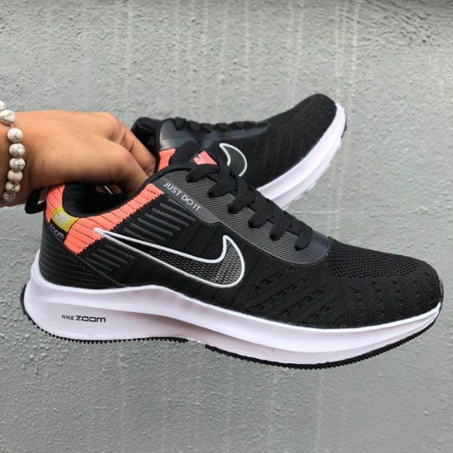 Nike lunar on sale zoom