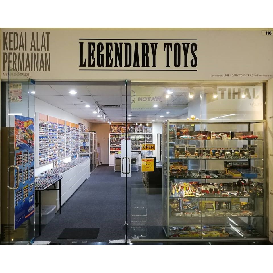 Amcorp mall toy store shop