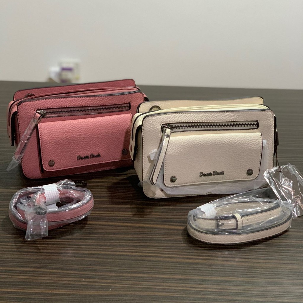 Donati bags store