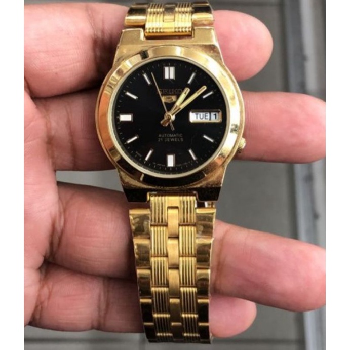 Seiko 5 automatic outlet watch gold