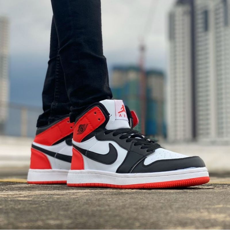 Stock hot sale jordan 1