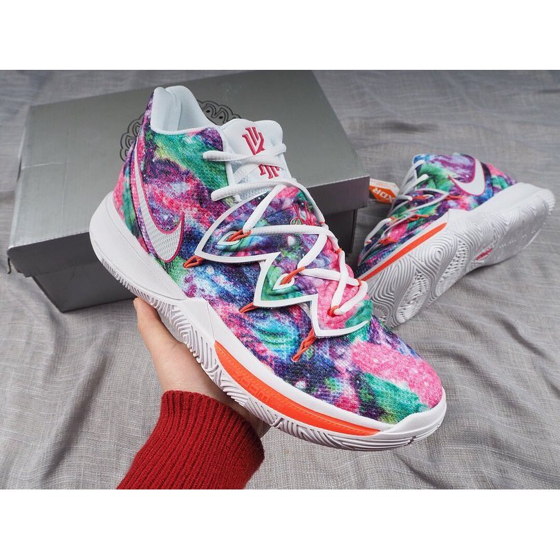 Nike kyrie 5 pe best sale neon blends