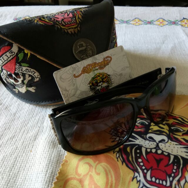 Ed hardy sunglasses skull & sale roses