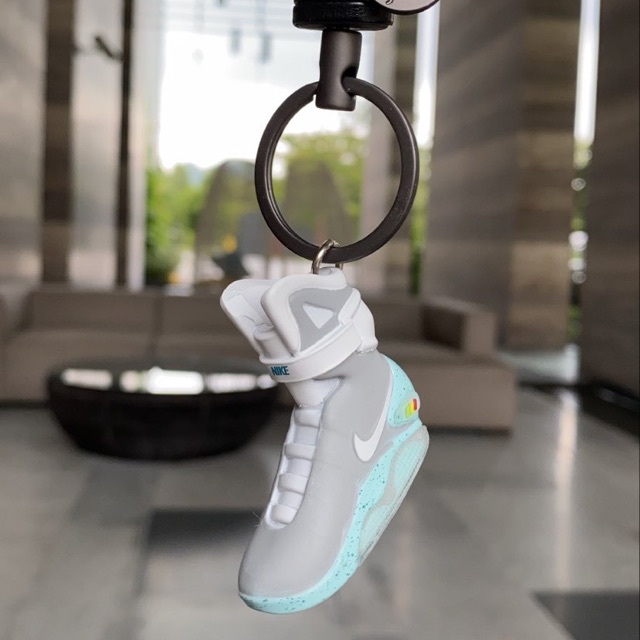 Air mag cheap keychain