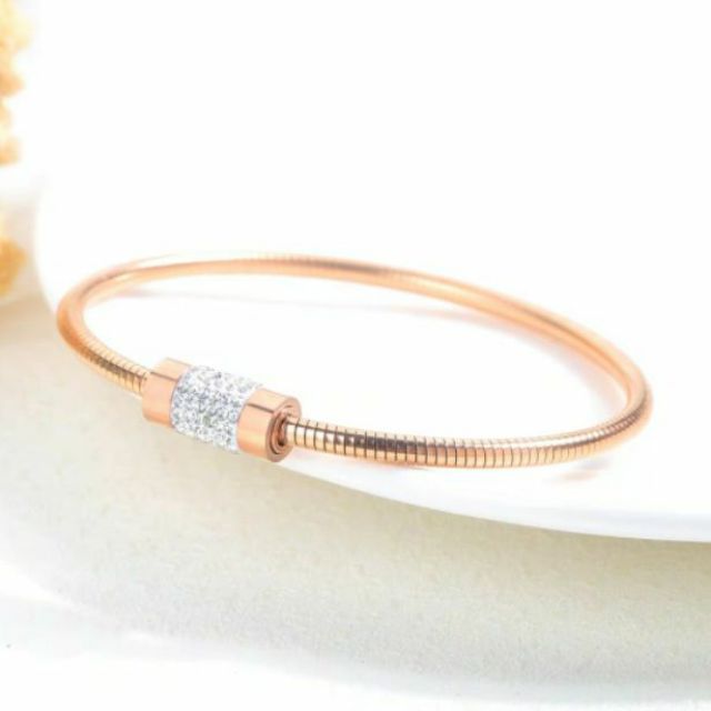 Gelang tangan deals rose gold