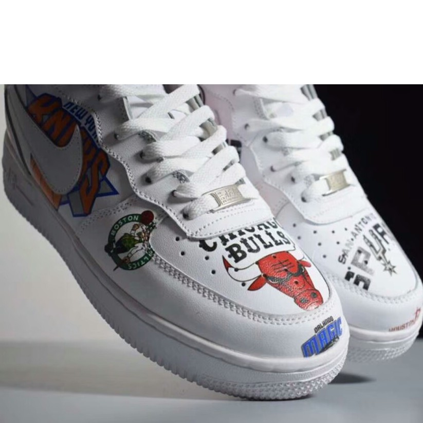 Nike x supreme hotsell air force 1 nba