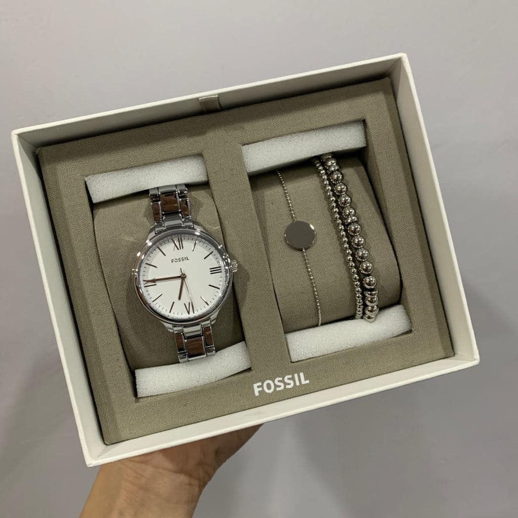 Fossil watch with bracelet set hotsell