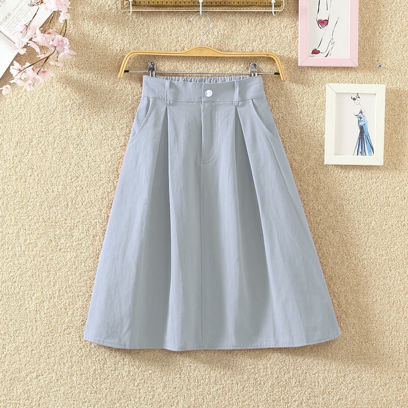 Knee length clearance jean skirts 40