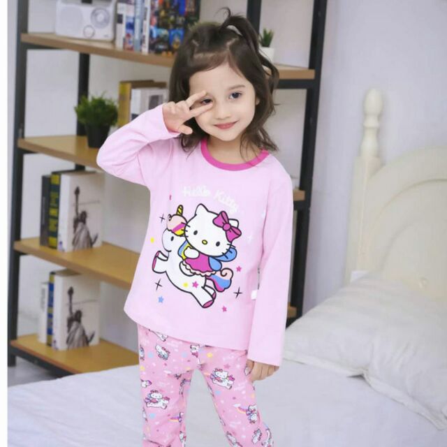 Ladies hello kitty discount pyjamas