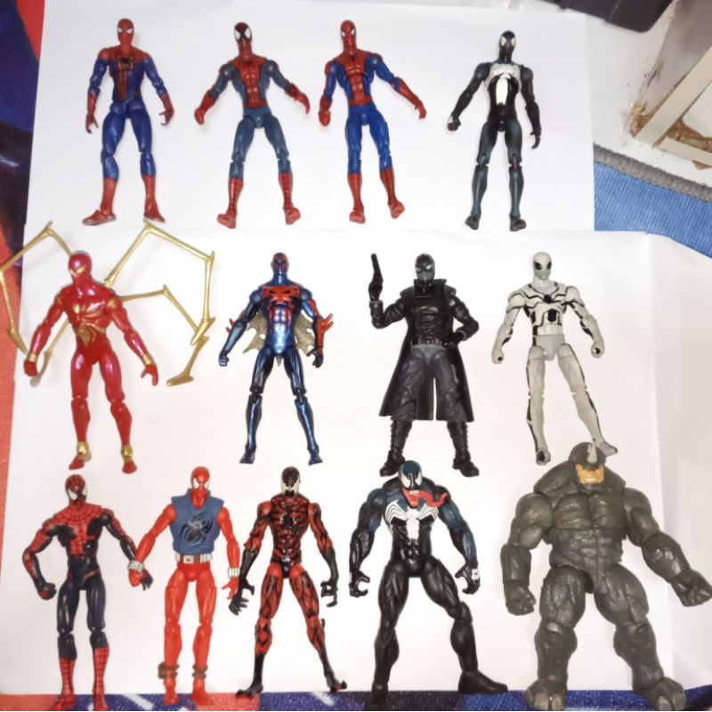 Marvel universe best sale spiderman figure